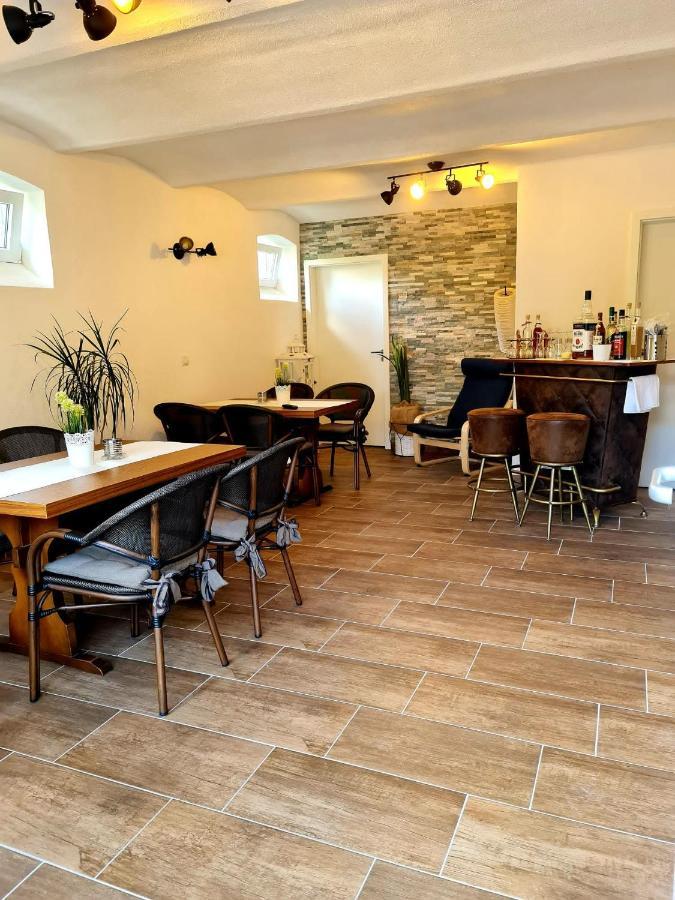 Pension Villaggio Mertesheim Esterno foto